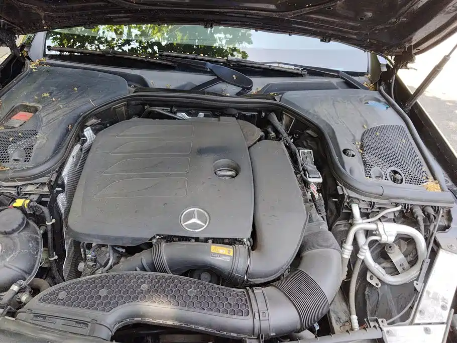 Mercedes-Benz E-Class 2022 — фото 10