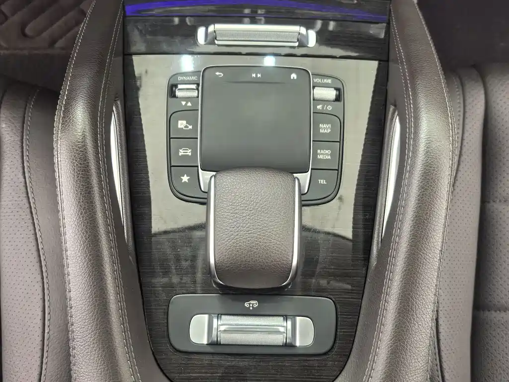 Mercedes-Benz GLE 2021 — фото 16