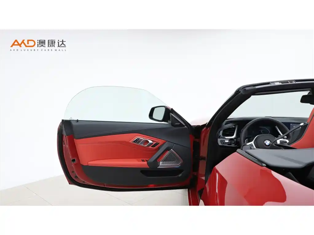 BMW Z4 2023 — фото 10