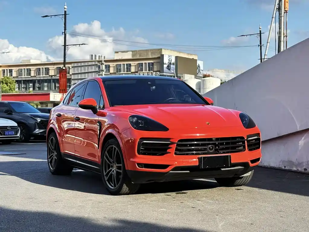 Porsche Cayenne 2019 — фото 2