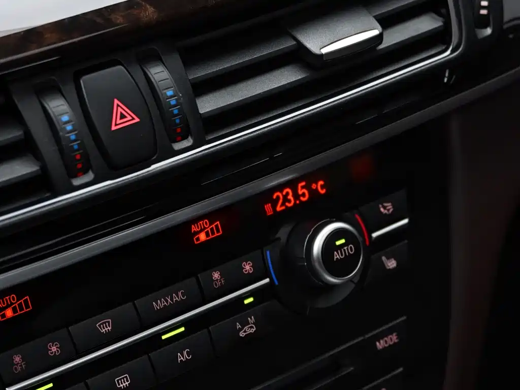 BMW X5 2016 — фото 18