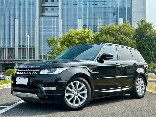 Land Rover Range Rover Sport 2015