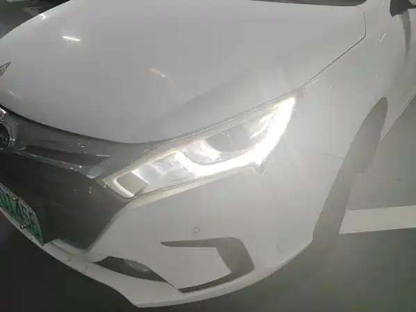 BYD Qin NEV 2016