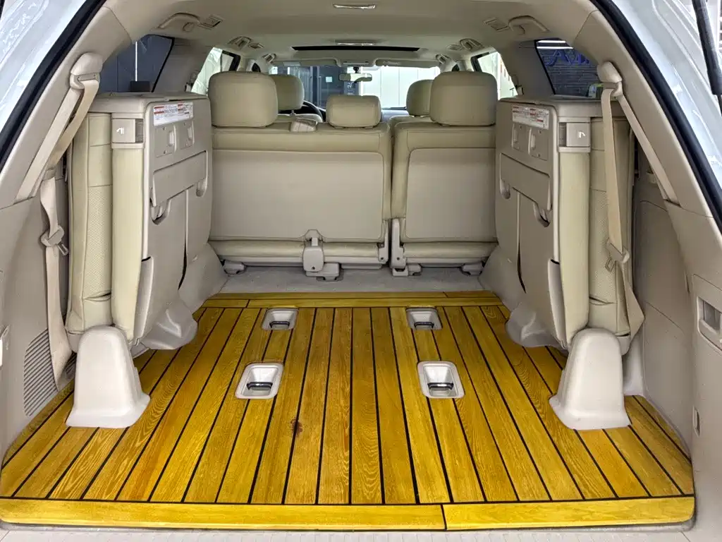 Toyota Land Cruiser 2020 — фото 12