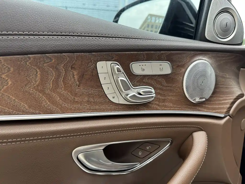 Mercedes-Benz E-Class 2020