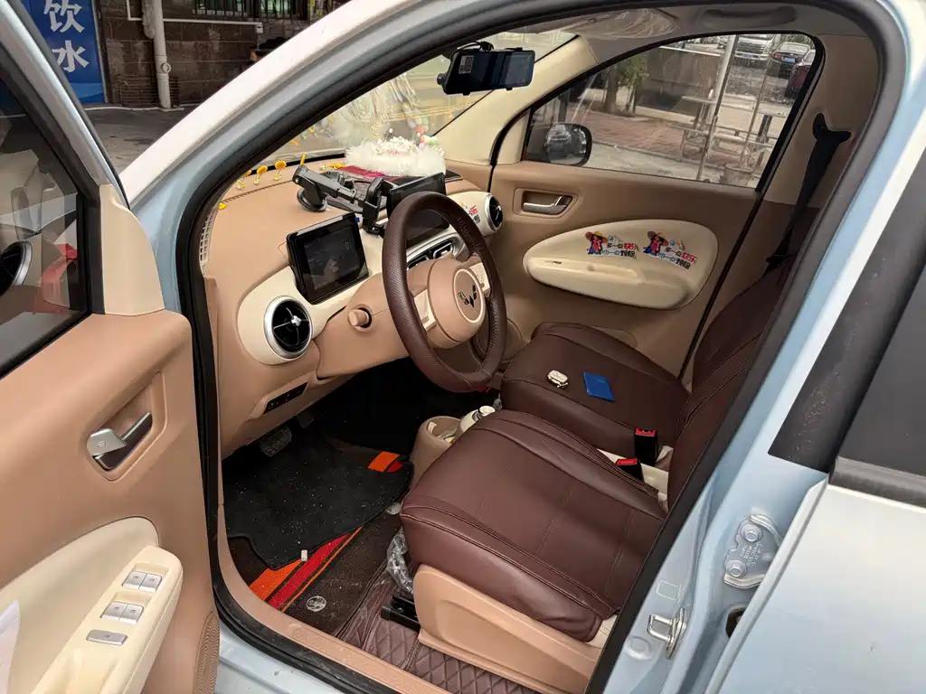 Wuling Hongguang MINIEV 2025