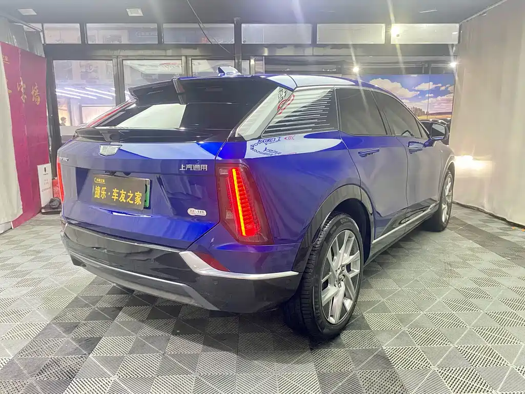 Cadillac IQ 2024