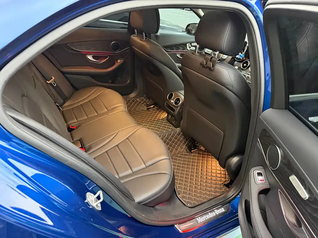 Mercedes-Benz C-Class 2020 — фото 14