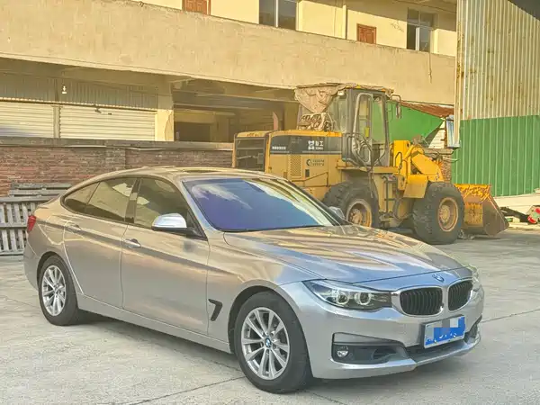 BMW 3 Series GT 2017