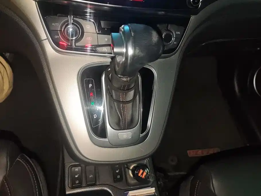 Haval H6 2015 — фото 16