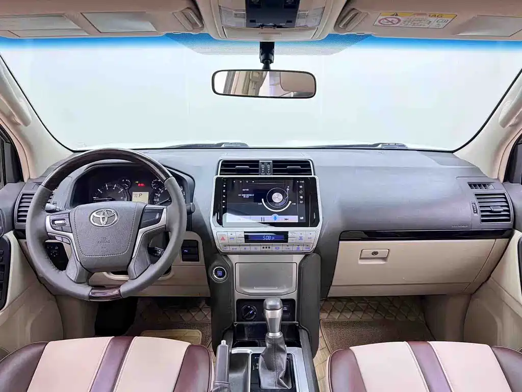 Toyota Prado 2020 — фото 16