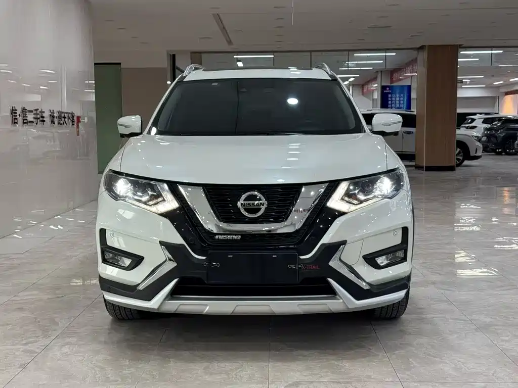 Nissan X-Trail 2021 — фото 2