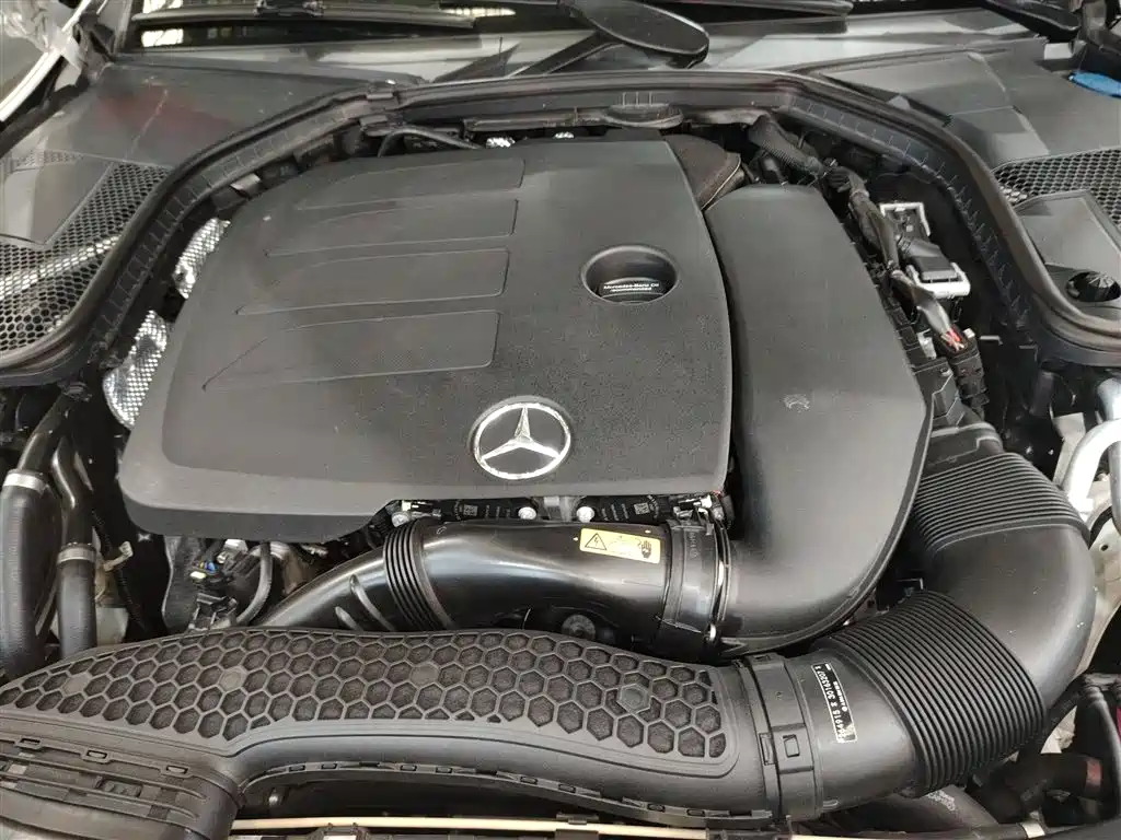 Mercedes-Benz C-Class 2019 — фото 20