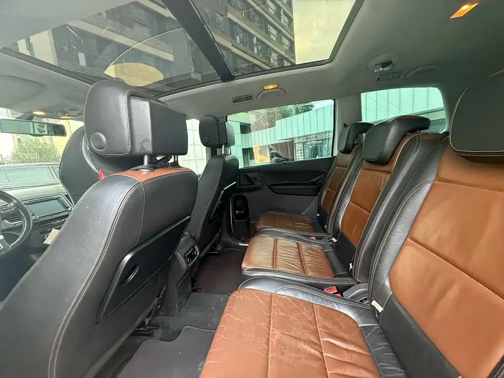 Volkswagen Sharan 2015 — фото 9