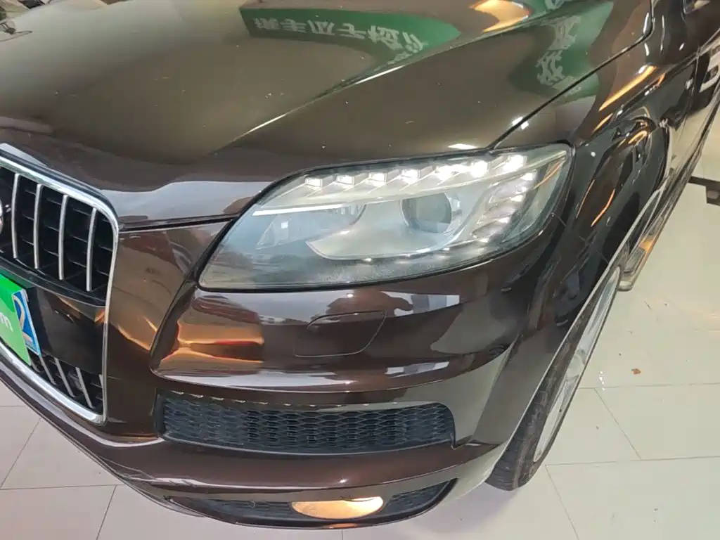 Audi Q7 2015 — фото 24