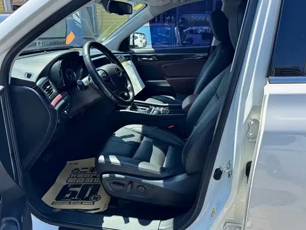GAC Trumpchi GS8 2018