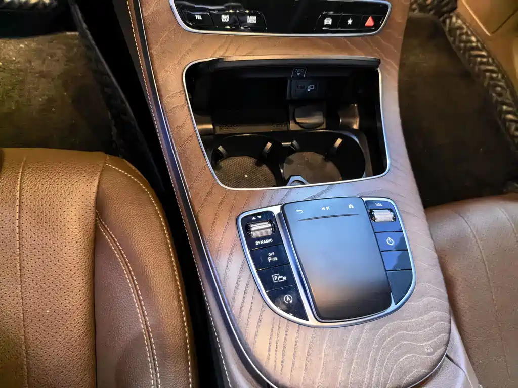 Mercedes-Benz E-Class 2021 — фото 7