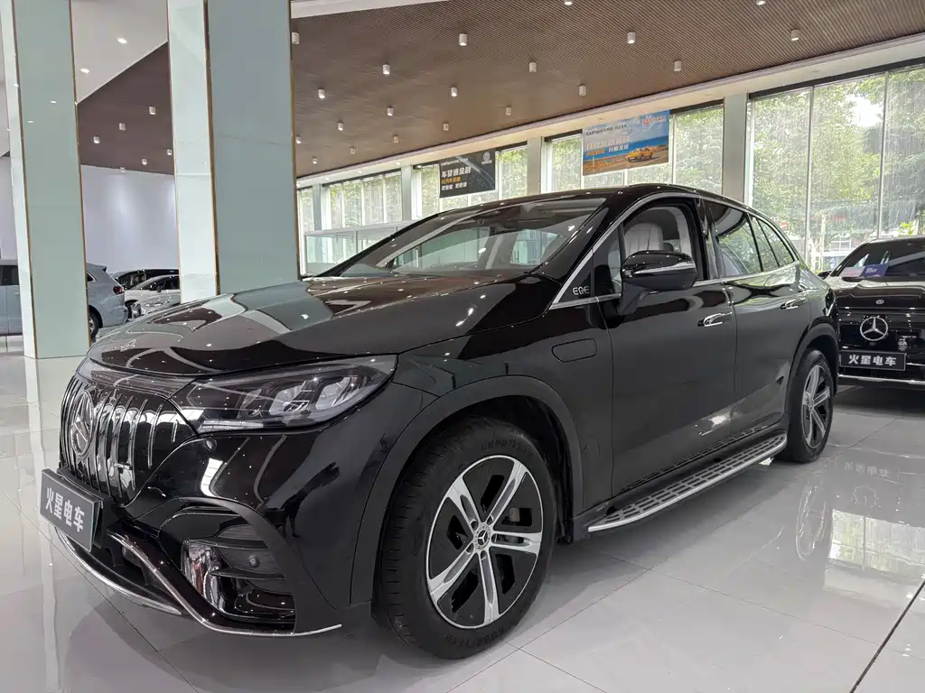 Mercedes-Benz EQE SUV 2023