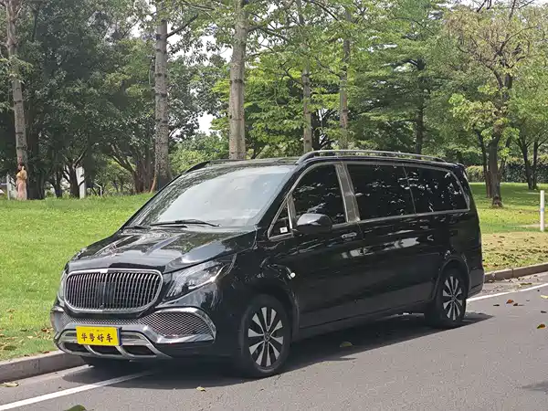Mercedes-Benz Vito 2024