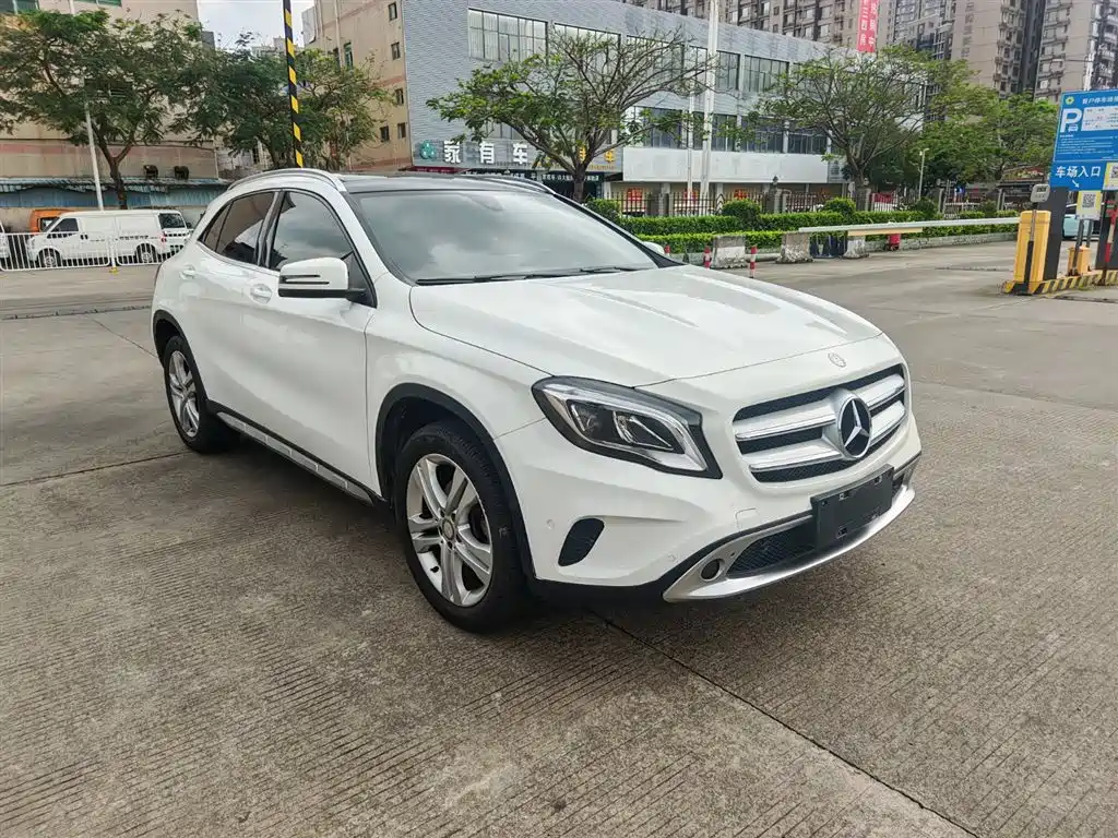 Mercedes-Benz GLA 2016 — фото 2
