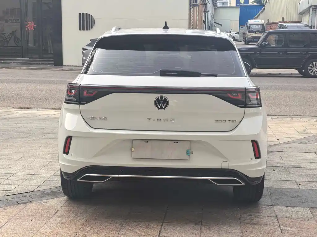 Volkswagen T-Roc 2023