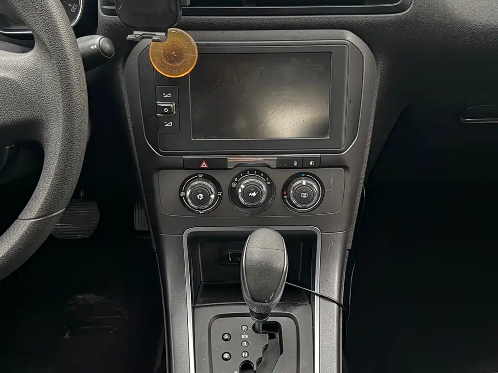 Citroën C4 Sega 2016 — фото 9