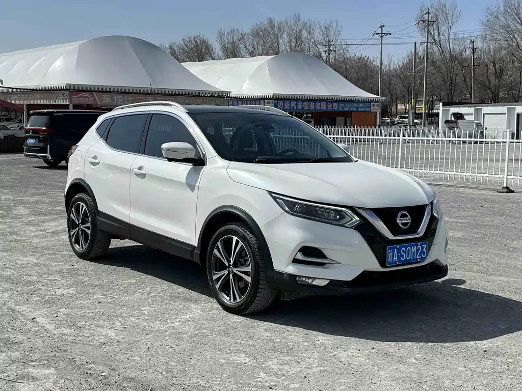 Nissan Qashqai 2023 — фото 3