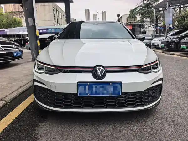 Volkswagen Golf GTI 2022
