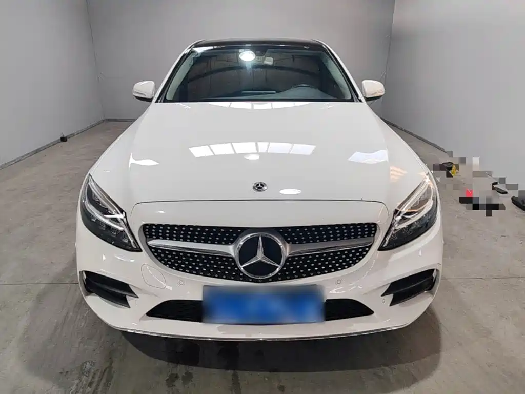Mercedes-Benz C-Class 2019