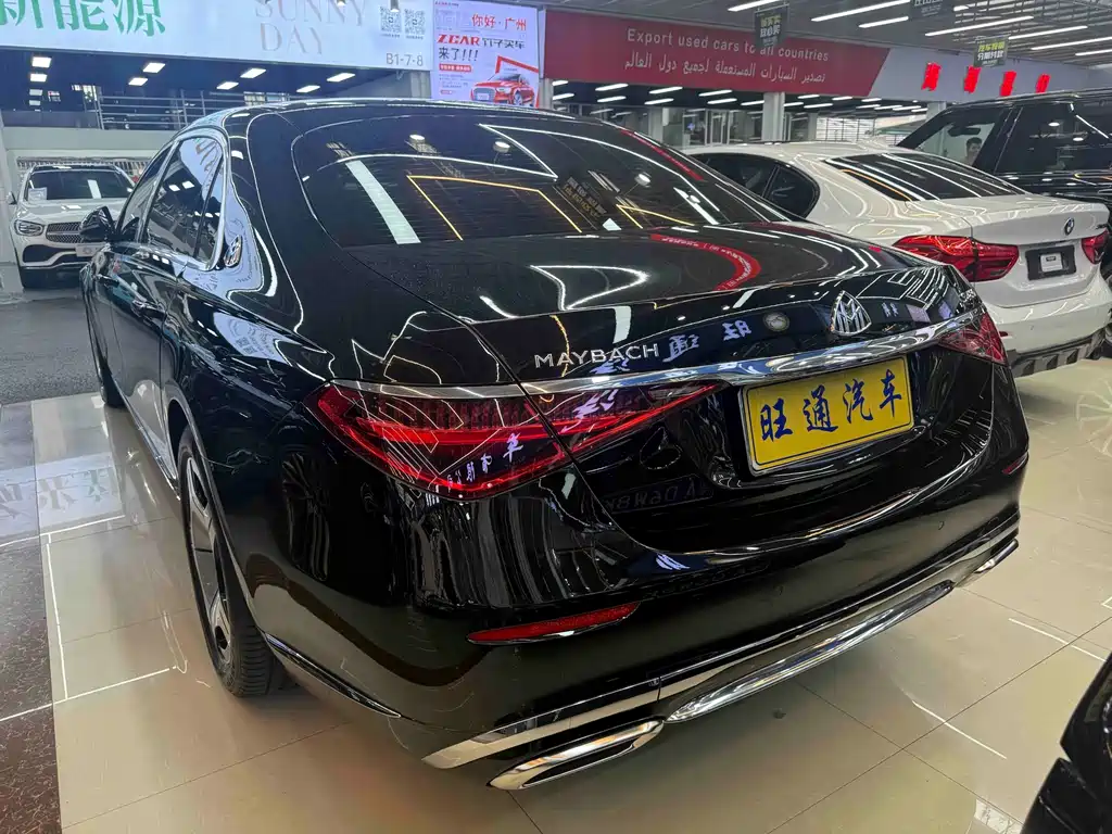 Mercedes-Benz Maybach S-Class 2025