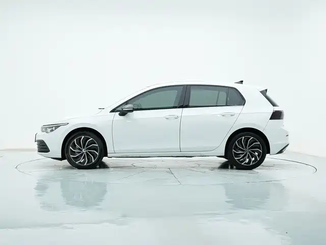 Volkswagen Golf 2022