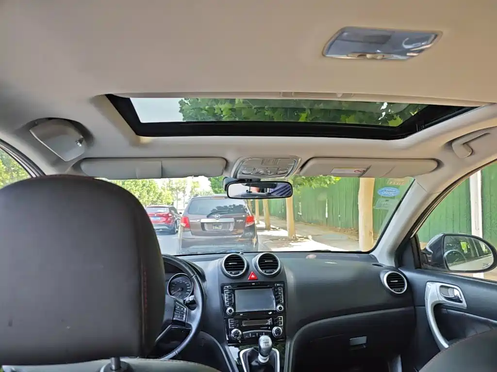 Haval H6 2015 — фото 18