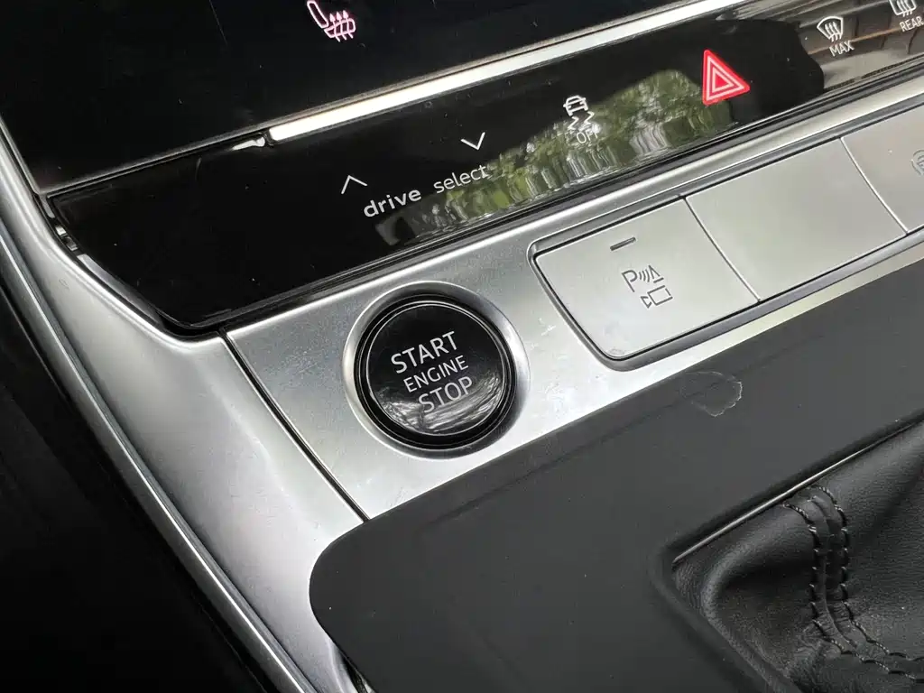 Audi A6L 2025 — фото 15
