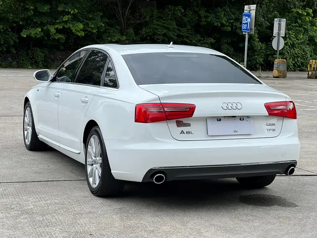 Audi A6L 2014