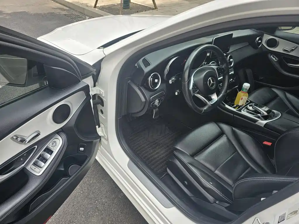 Mercedes-Benz C-Class 2015 — фото 16