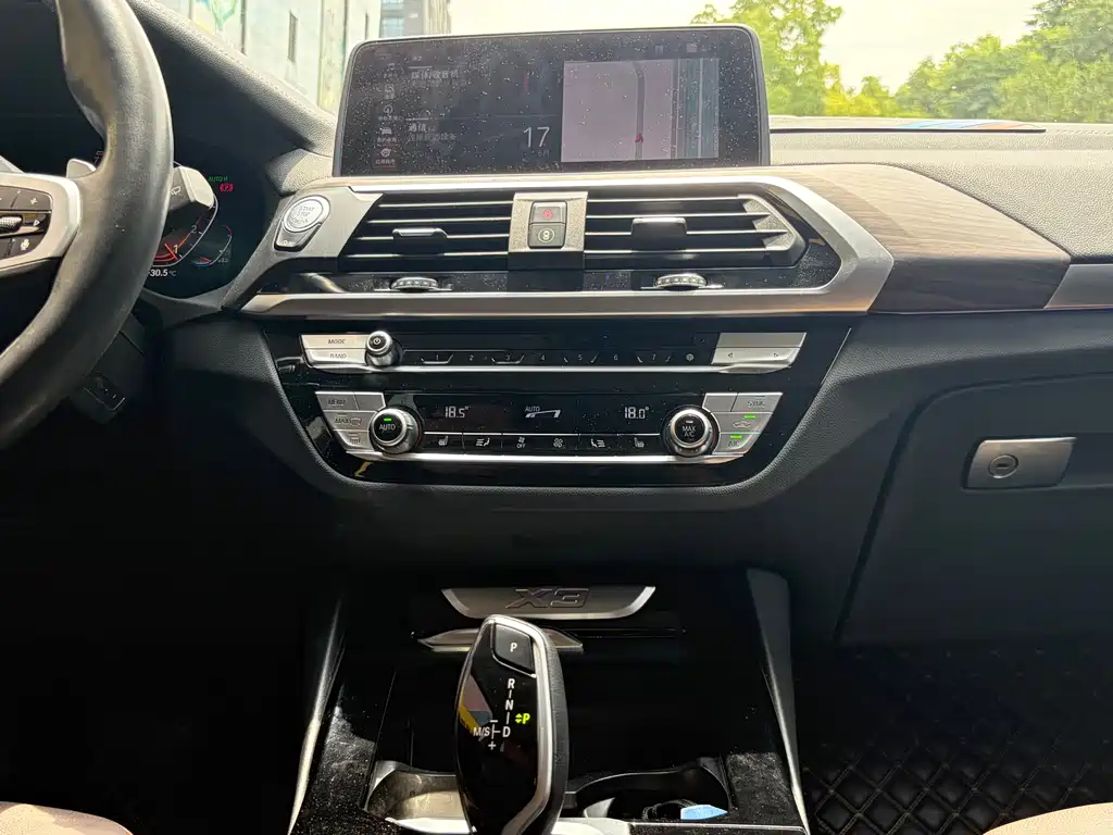 BMW X3 2020 — фото 9