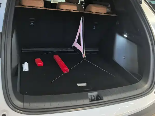 BYD Song L DM-i 2025