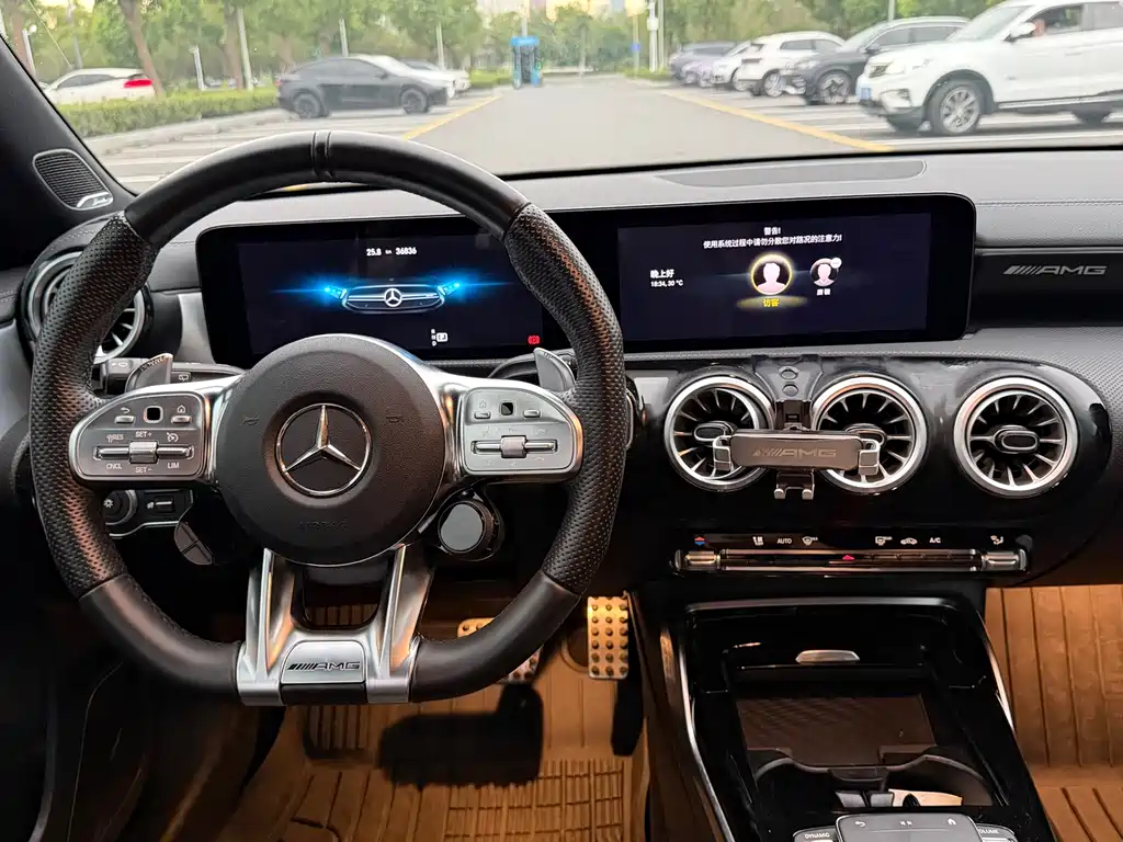 Mercedes-Benz A-Class AMG 2023 — фото 5