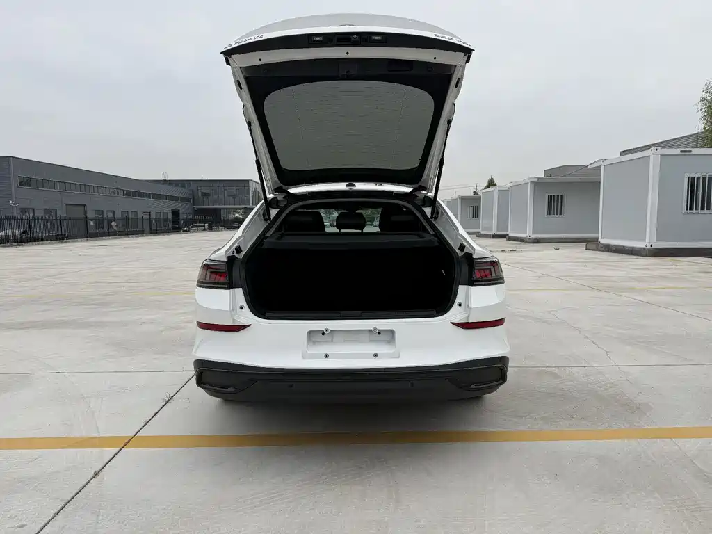 Volkswagen Lamando 2023