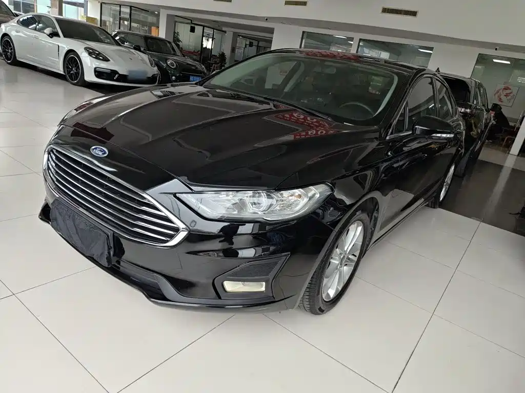 Ford Mondeo 2021 — фото 1