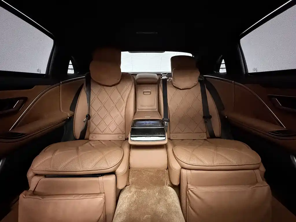 Mercedes-Benz S-Class 2025 — фото 16