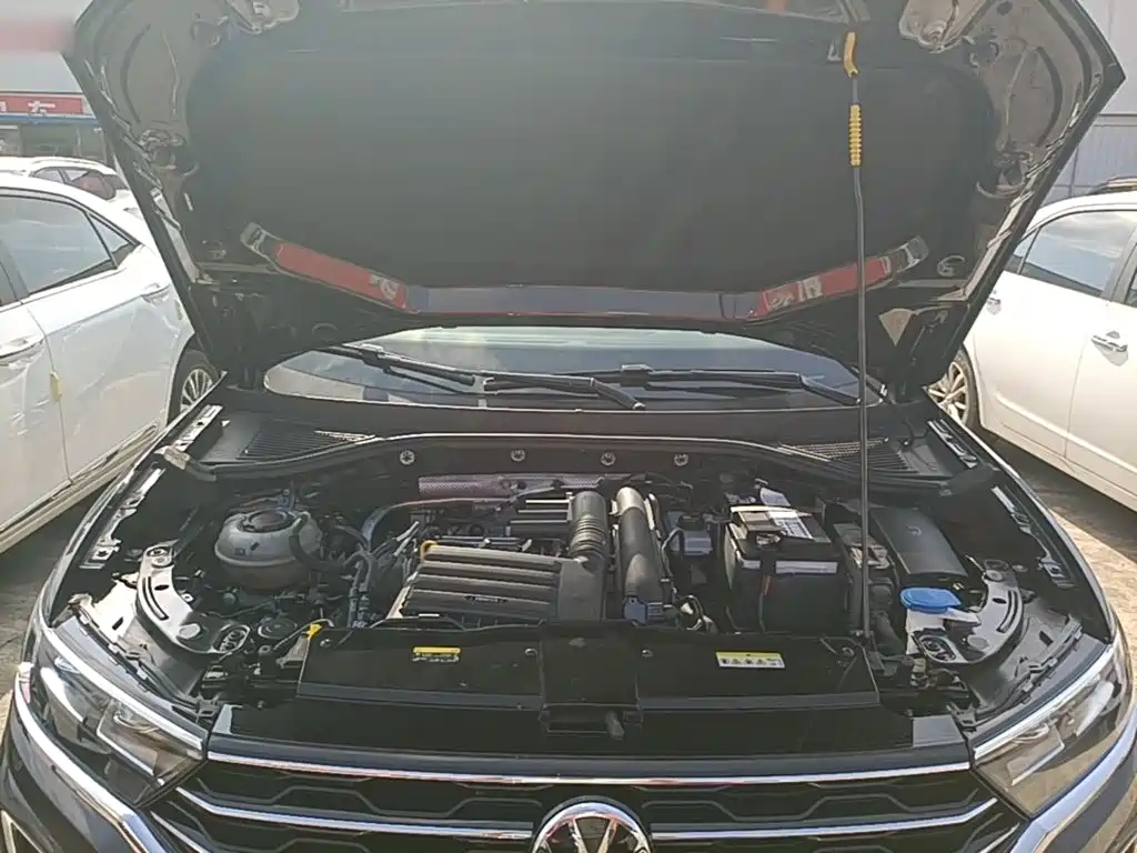 Volkswagen T-Roc 2021 — фото 20