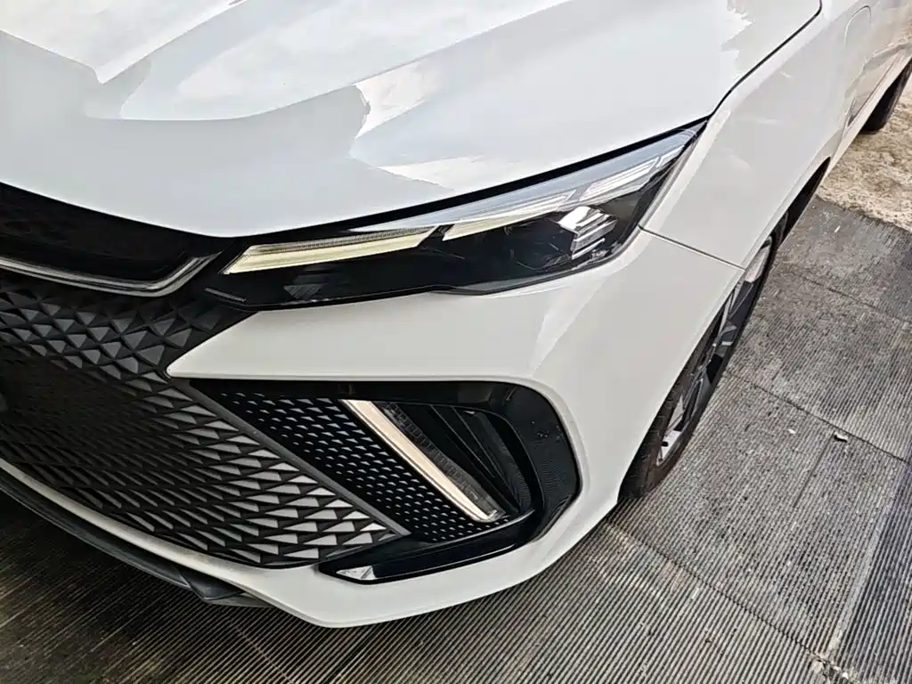Geely Emgrand L Hip 2022 — фото 24