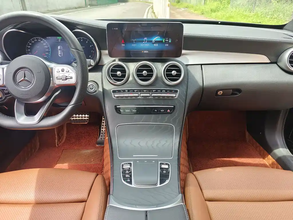 Mercedes-Benz C-Class 2020 — фото 12