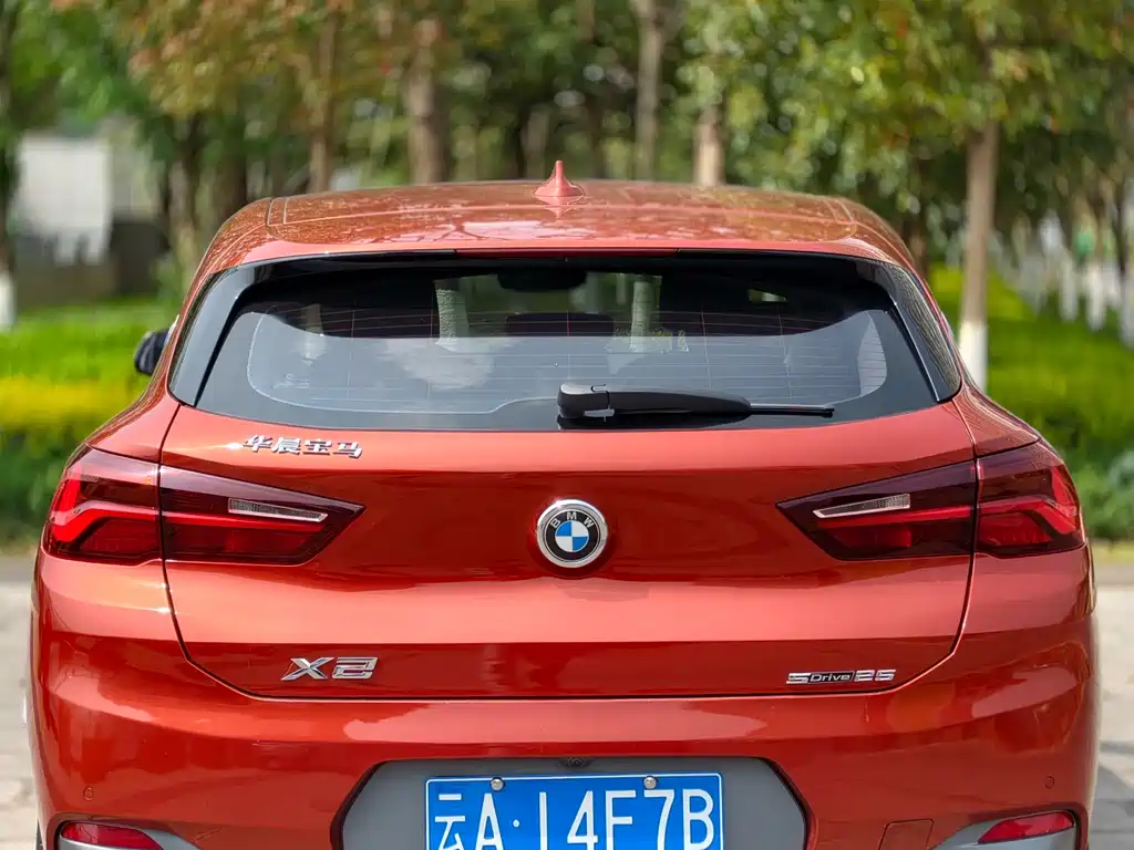 BMW X2 2022 — фото 8