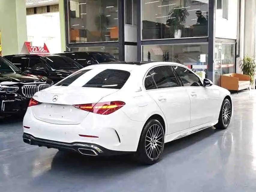 Mercedes-Benz C-Class 2022