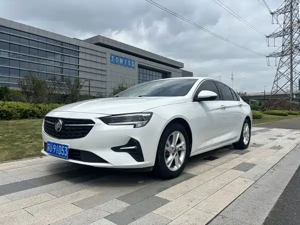 Buick Regal 2021