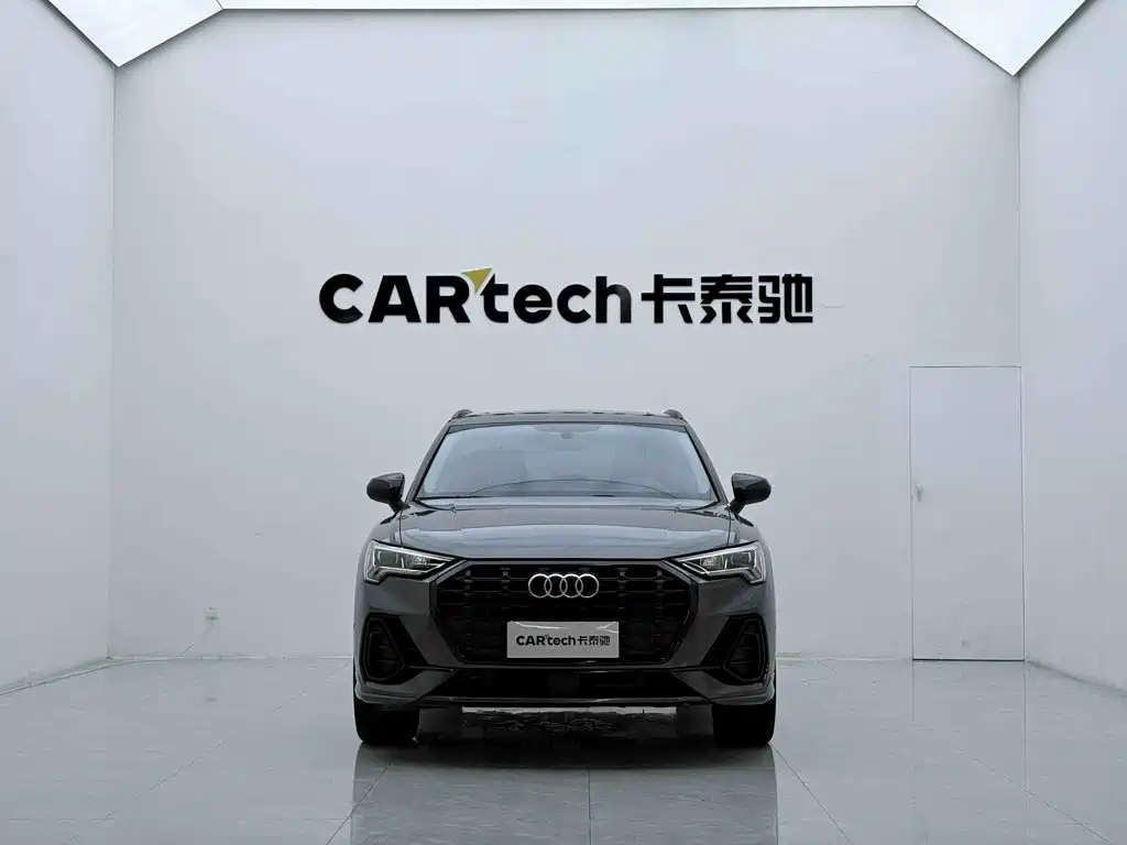 Audi Q3 2021