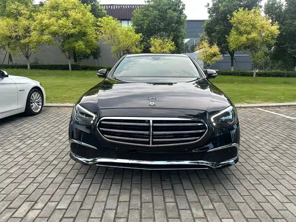 Mercedes-Benz E-Class 2018