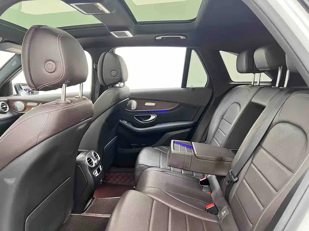 Mercedes-Benz GLC 2020 — фото 12